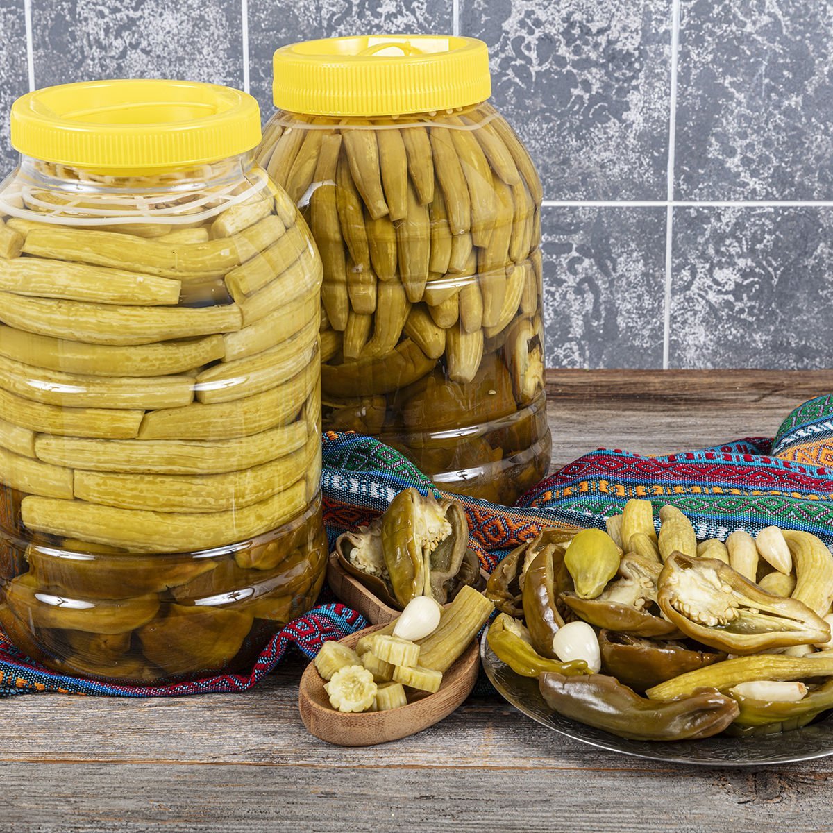 Klasik Karışık Turşu (Acur&Biber)