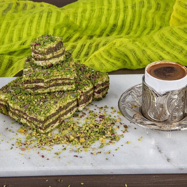 Kat Kat Fıstıklı Lokum